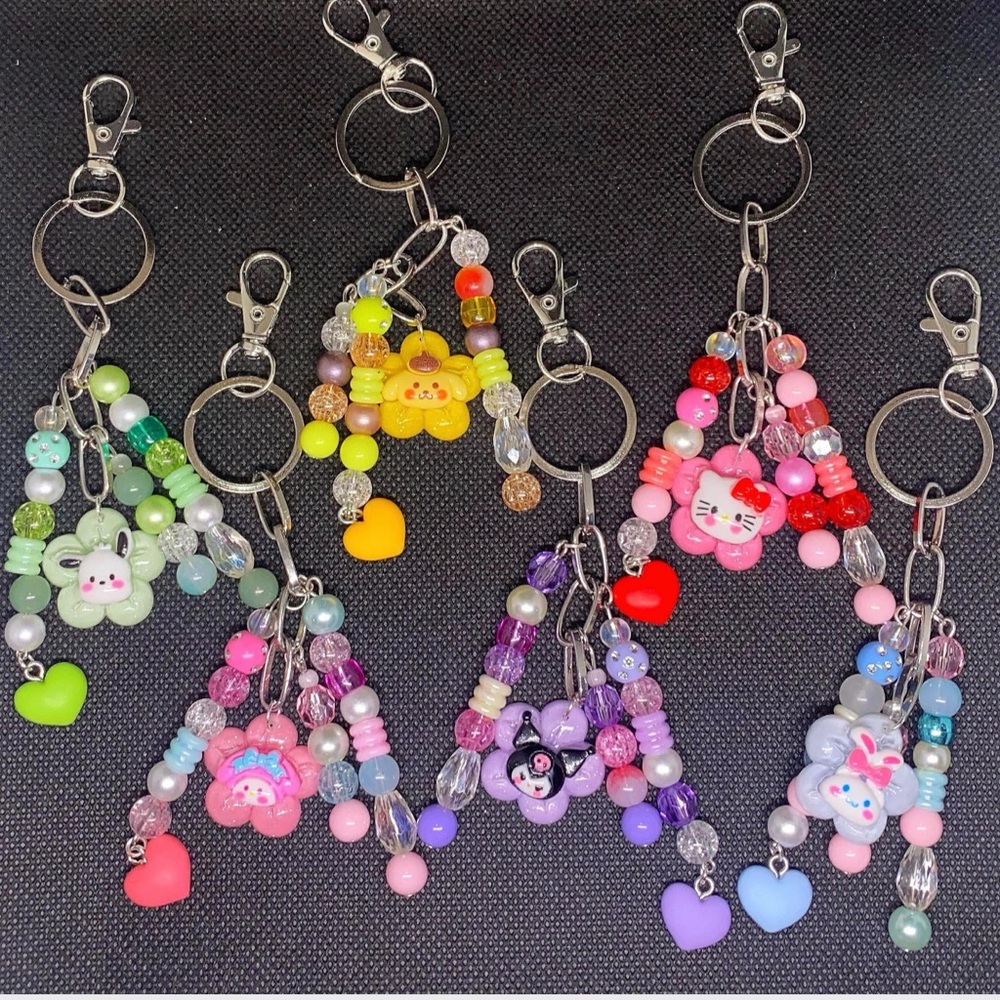 Sanrio Hello Kitty and friends beaded bag charm or keychain